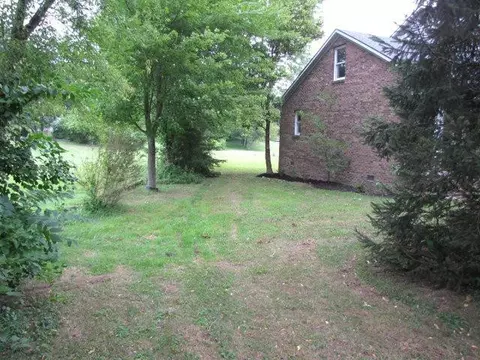 302 Terri Ave, Berea, KY 40403 photo 17