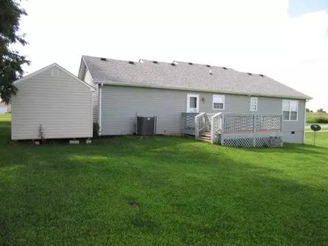 137 Crossing View Dr, Berea, KY 40403 photo 3