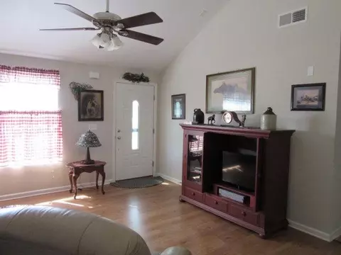 137 Crossing View Dr, Berea, KY 40403 photo 8
