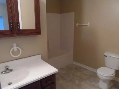 100 Pine Grv, Richmond, KY 40475 photo 6