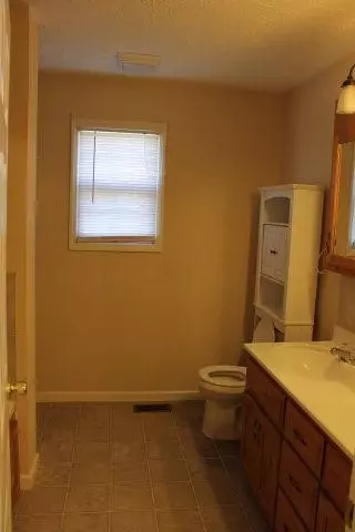49 Bratcher Ln, Berea, KY 40403 photo 5