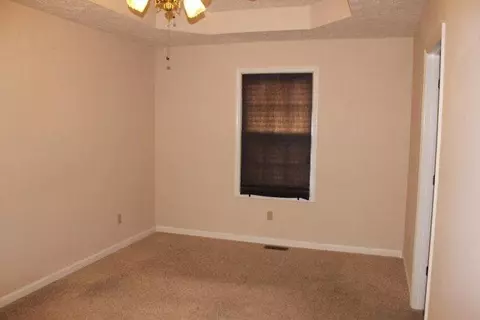 49 Bratcher Ln, Berea, KY 40403 photo 6