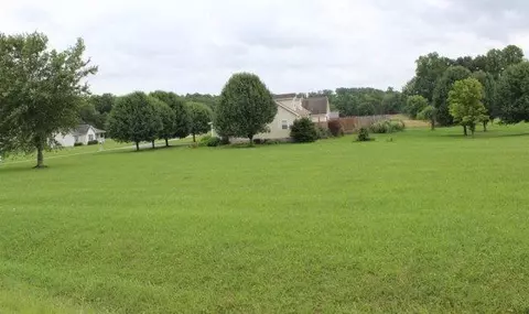 46 Venable Rd, Mckee, KY 40447 photo 3