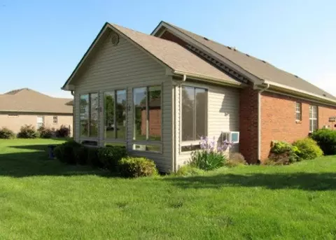 325 Bocote Dr, Berea, KY 40403 photo 2