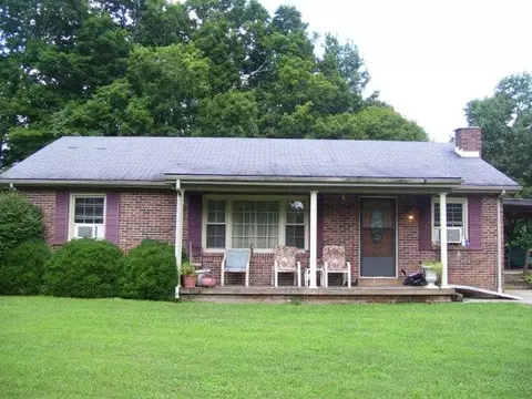 3929 Chestnut Flt, Mckee, KY 40447 photo 1