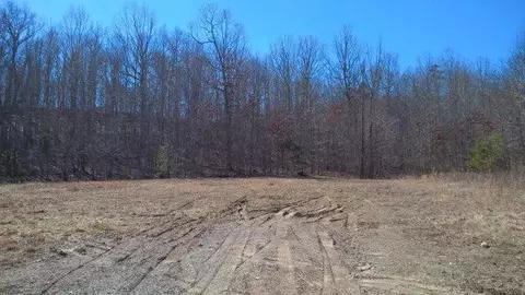 1722 Gabbard Rd, Berea, KY 40403 photo 2