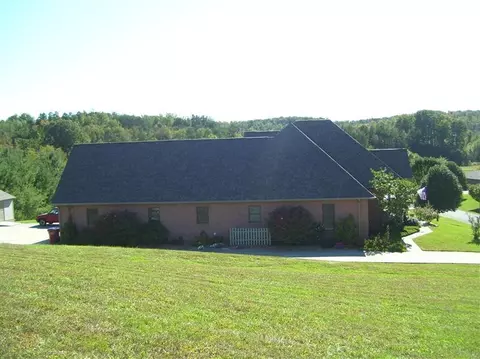3004 Mountain View Ln, Corbin, KY 40701 photo 2