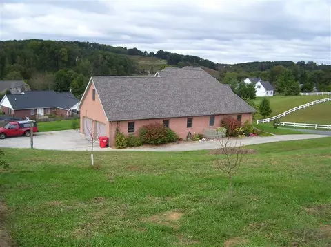 3004 Mountain View Ln, Corbin, KY 40701 photo 6