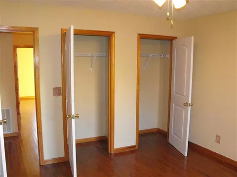 122 Earls Ave, Corbin, KY 40701 photo 4
