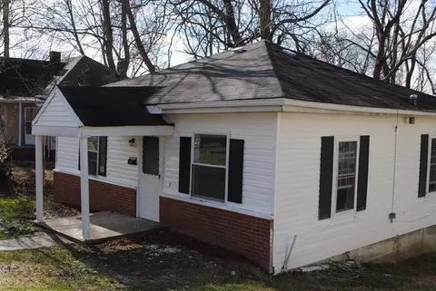 110 Jesson St, Corbin, KY 40701 photo 1
