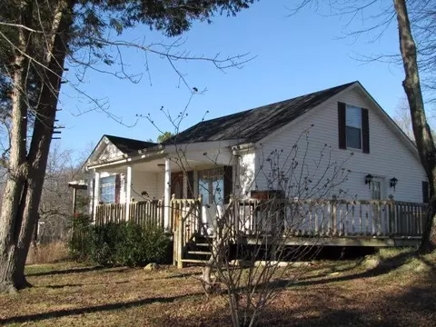 202 Hightop Rd, Corbin, KY 40701 photo 1