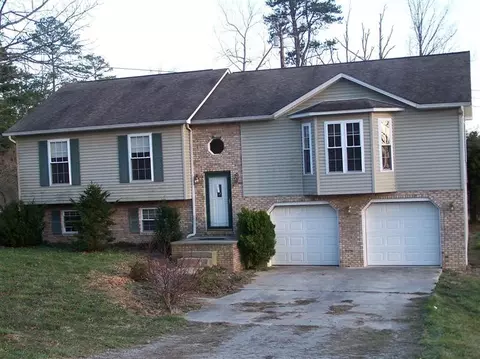 81 Brelance Dr, Corbin, KY 40701 photo 1