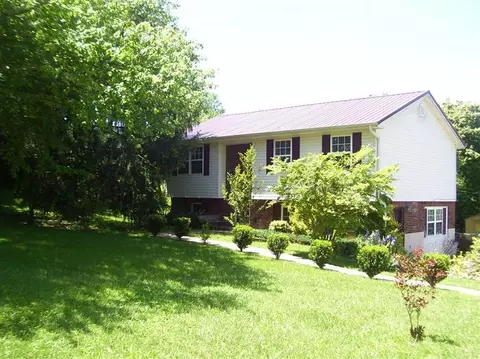 212 Northland Dr, Corbin, KY 40701 photo 2