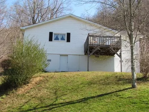 225 Third St, Manchester, KY 40962 photo 30