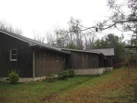 375 Mcnew Rd, Corbin, KY 40701 photo 4