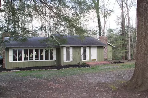 200 Whirlaway Trl, Corbin, KY 40701 photo 1