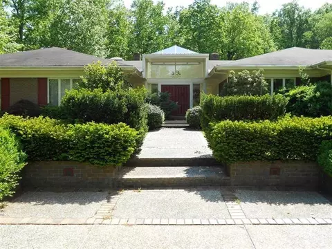 600 Scenic View Dr, Corbin, KY 40701 photo 1