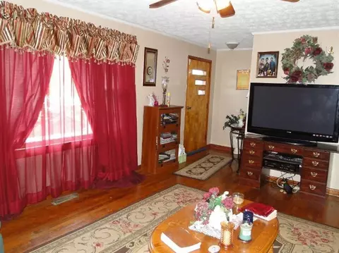 129 Underpass Rd, Lily, KY 40740 photo 4
