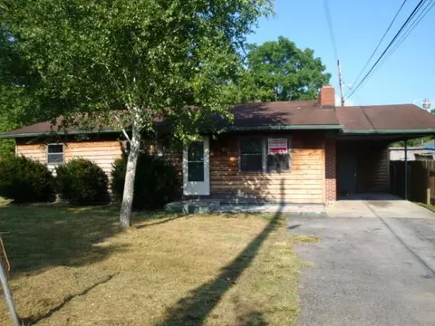 120 Sparks Ln, Middlesboro, KY 40965 photo 1