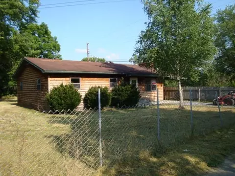 120 Sparks Ln, Middlesboro, KY 40965 photo 2
