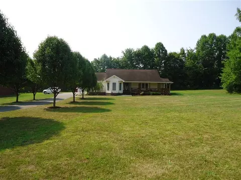 738 Timber Ridge Way, Corbin, KY 40701 photo 4