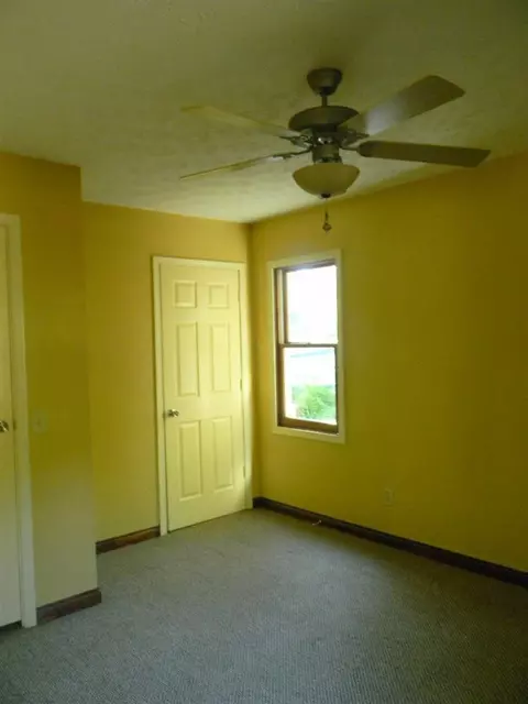 1503 Tanglewood Dr, Corbin, KY 40701 photo 5