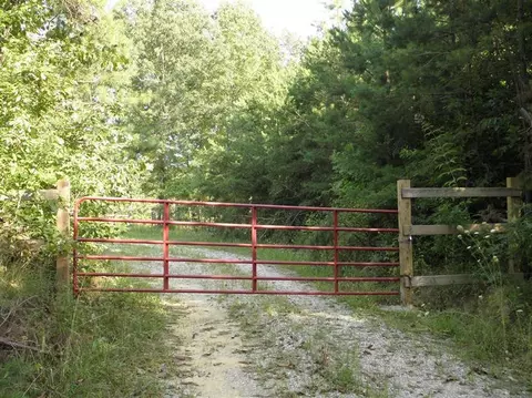 1296 Flatwoods Rd, Corbin, KY 40701 photo 6