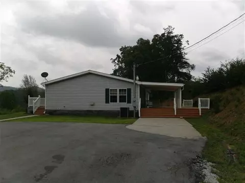 123 Sonny Ln, Corbin, KY 40701 photo 2