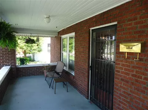 307 W Fifth St, Corbin, KY 40701 photo 4