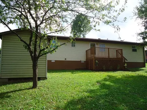 900 Crest St, Corbin, KY 40701 photo 6
