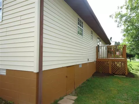 900 Crest St, Corbin, KY 40701 photo 7