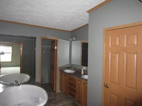 1521 E Level Green Rd, Brodhead, KY 40409 photo 21