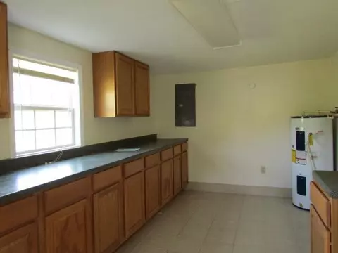 232 Jackson Dr, Tyner, KY 40486 photo 6