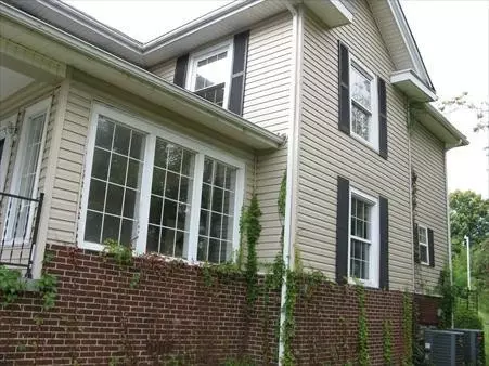 408 W Gordon St, Corbin, KY 40701 photo 3
