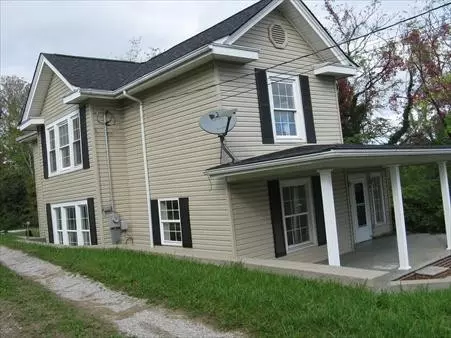 408 W Gordon St, Corbin, KY 40701 photo 2