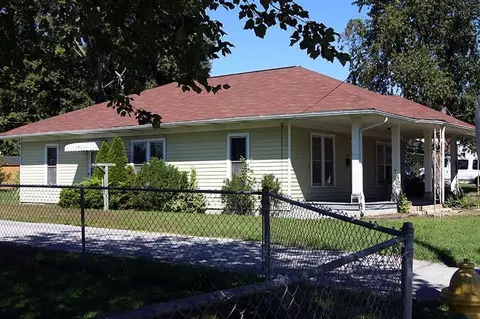 700 Caldwell St, Corbin, KY 40701 photo 2