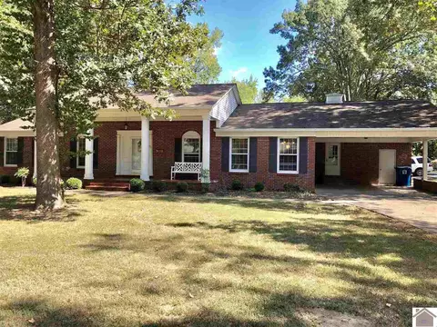 111 Hickory, Murray, KY 42071 photo 1