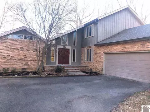 2011 Brookhaven Dr, Murray, KY 42071 photo 1