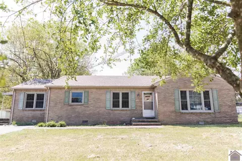 1629 Olive St, Murray, KY 42071 photo 1