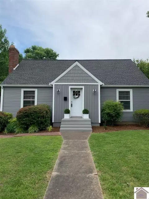 705 Vine St, Murray, KY 42071 photo 1