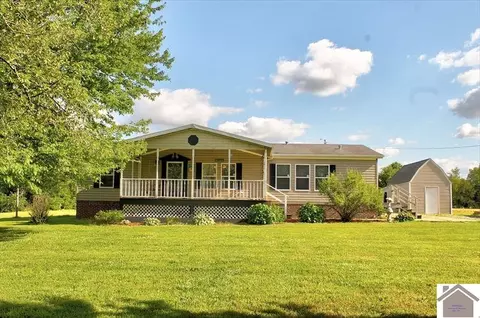 1203 Tom Taylor Trl, Murray, KY 42071 photo 1