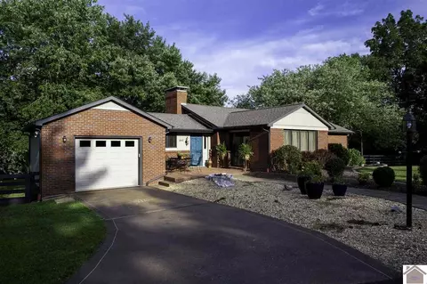 283 King Dr, Murray, KY 42071 photo 1