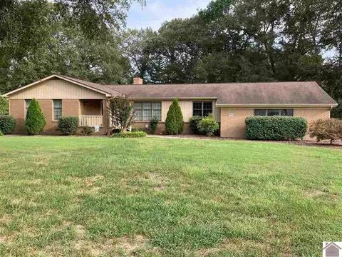 1561 Mockingbird Dr, Murray, KY 42071 photo 1
