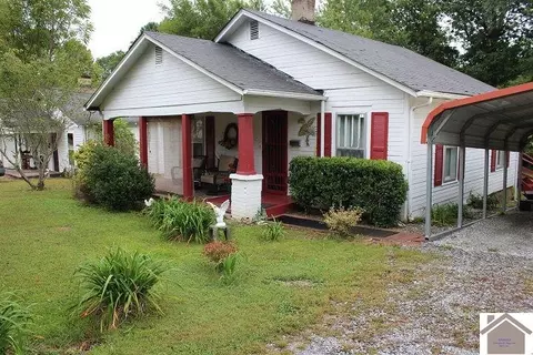 832 S 9th, Mayfield, KY 42066 photo 1