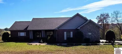 968 Gresham Rd, Cadiz, KY 42211 photo 1