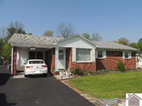 213 E Farthing St, Mayfield, KY 42066 photo 1