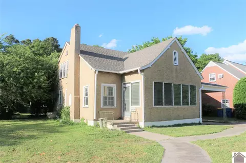 1322 Olive Blvd, Murray, KY 42071 photo 1