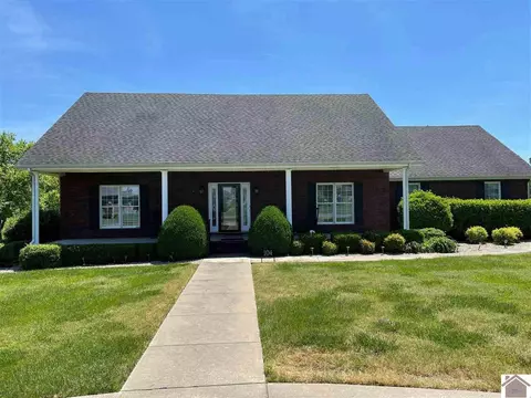 104 King Dr, Murray, KY 42071 photo 1