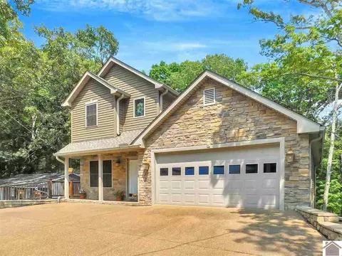 1386 Boatwright Trl, Murray, KY 42071 photo 1