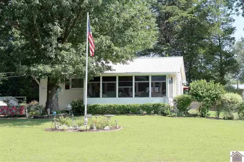 241 Passage Dr, Murray, KY 42071 photo 1